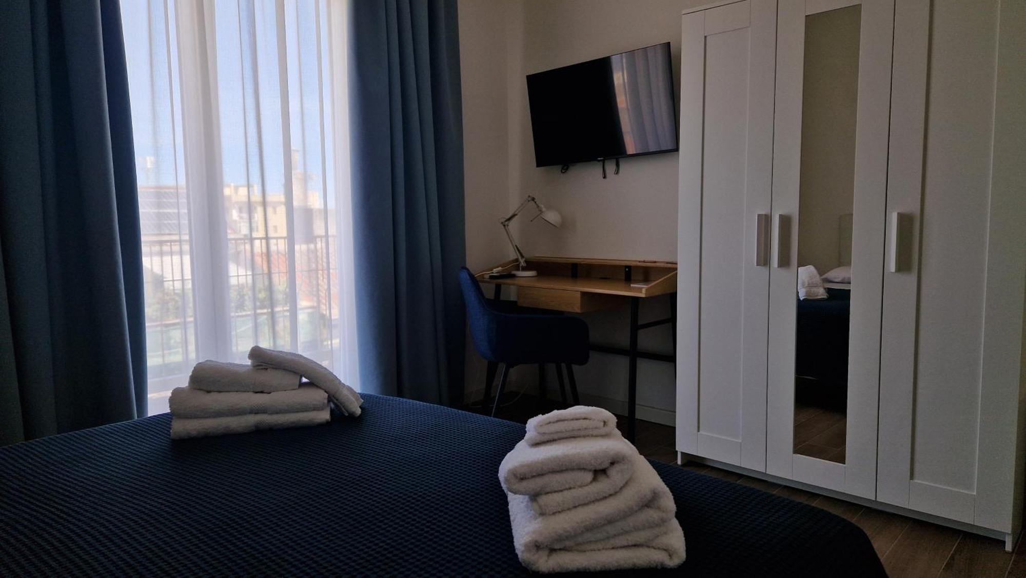 Orlando Rooms Aeroporto di Catania Fontana Rossa Esterno foto